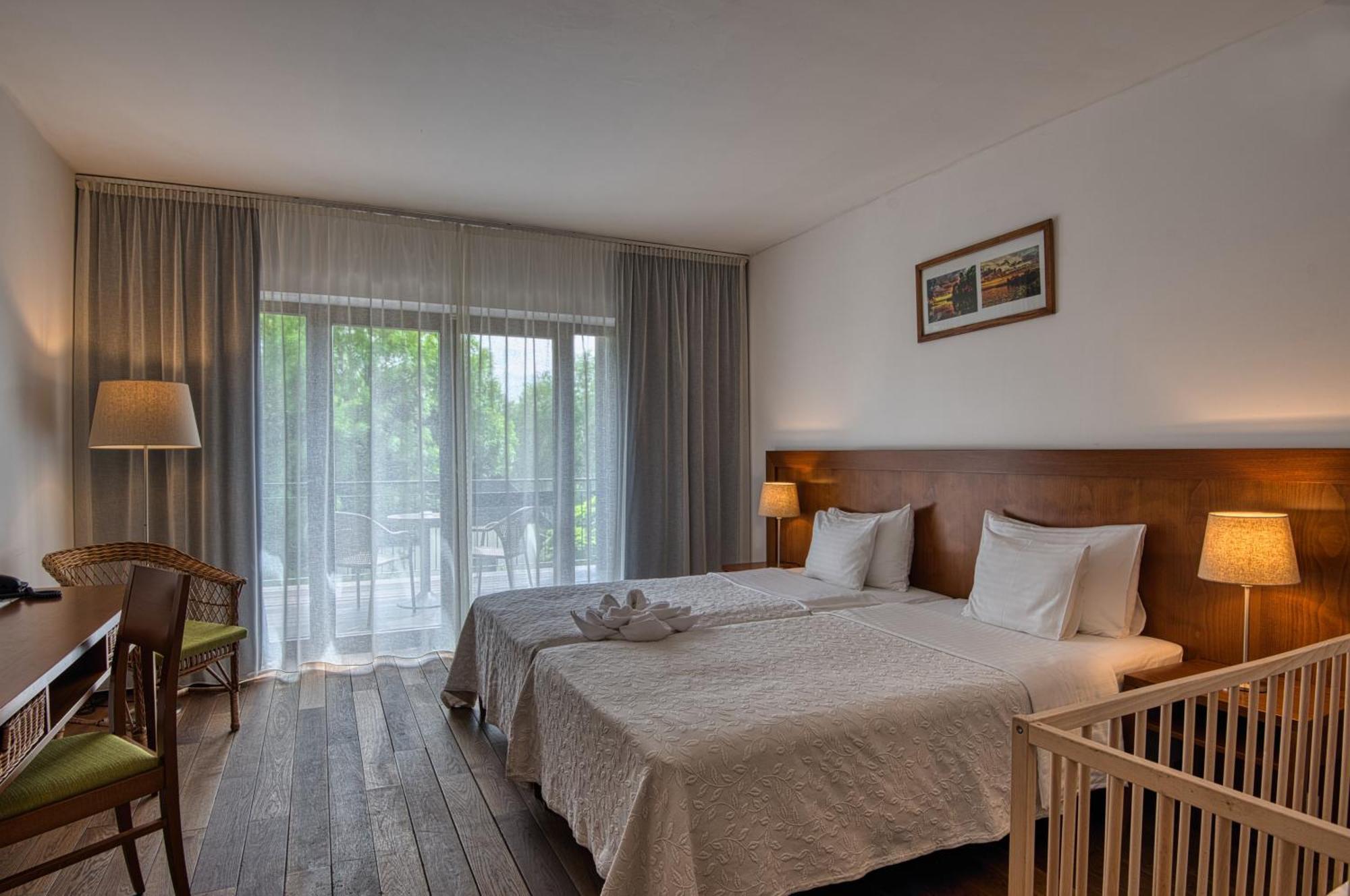 Tisza Balneum Hotel Tiszafüred Zewnętrze zdjęcie