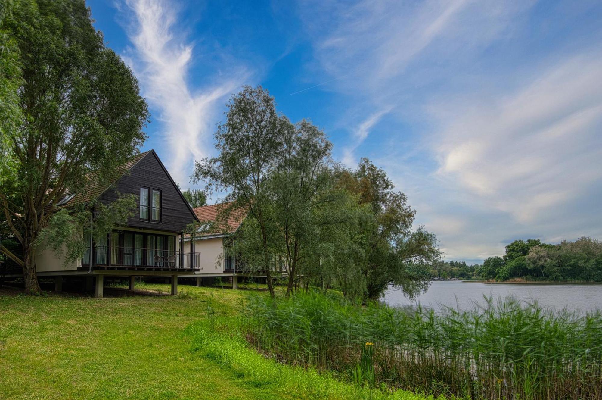 Tisza Balneum Hotel Tiszafüred Zewnętrze zdjęcie