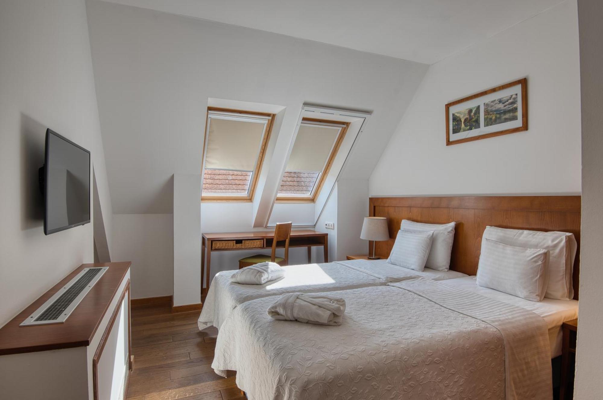Tisza Balneum Hotel Tiszafüred Zewnętrze zdjęcie