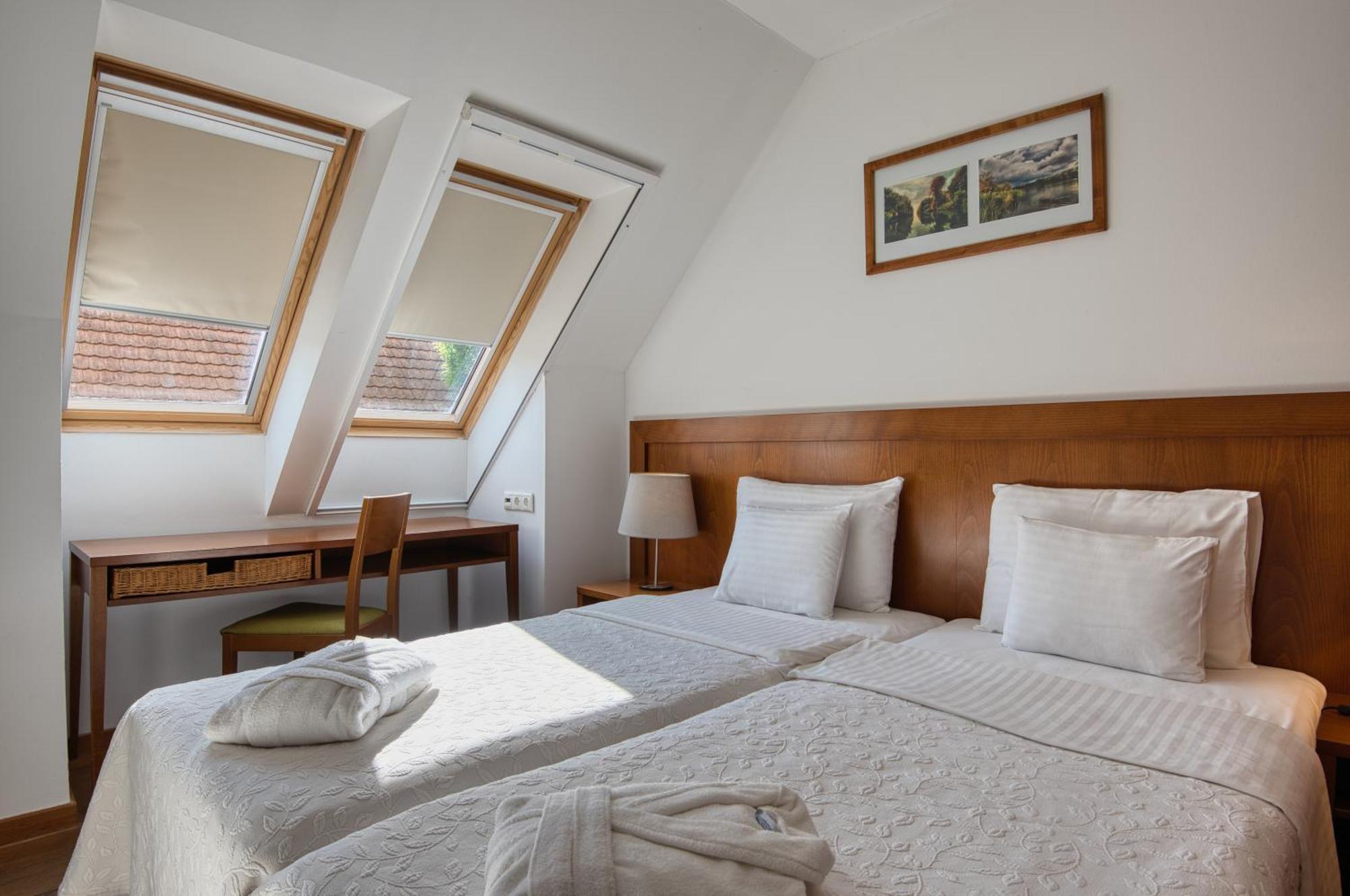 Tisza Balneum Hotel Tiszafüred Zewnętrze zdjęcie